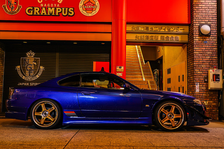 シルビアの商店街・正面写真・雨宿り・睡眠不足😪でも木曜休み🤭・元気があればなんでもできる💪に関するカスタム事例の投稿画像2枚目