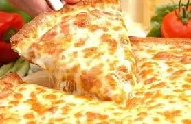 Cheesy Margherite Pizza
