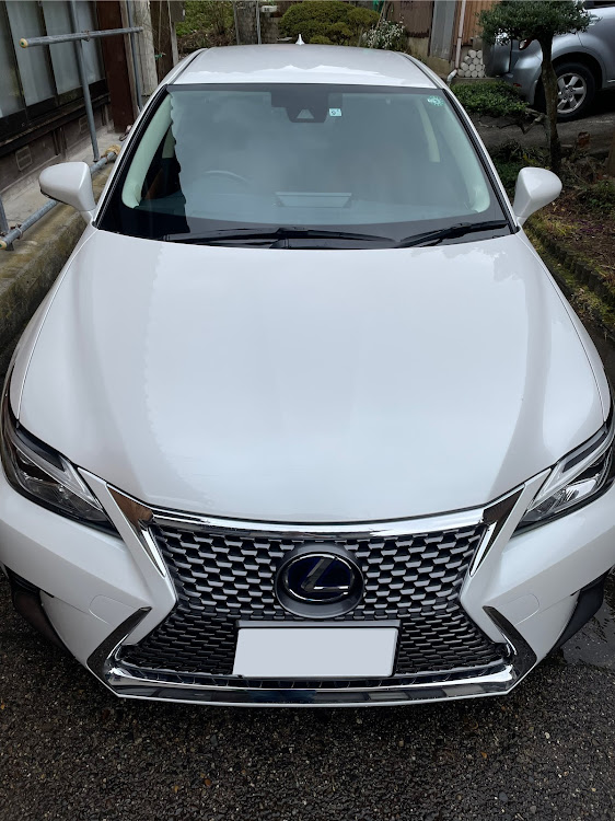 CTの洗車・新潟・レクサス・レクサスCT・カレンダーに載ってみたいに関するカスタム事例の投稿画像1枚目