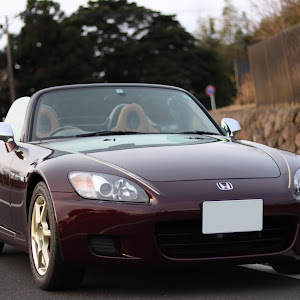 S2000