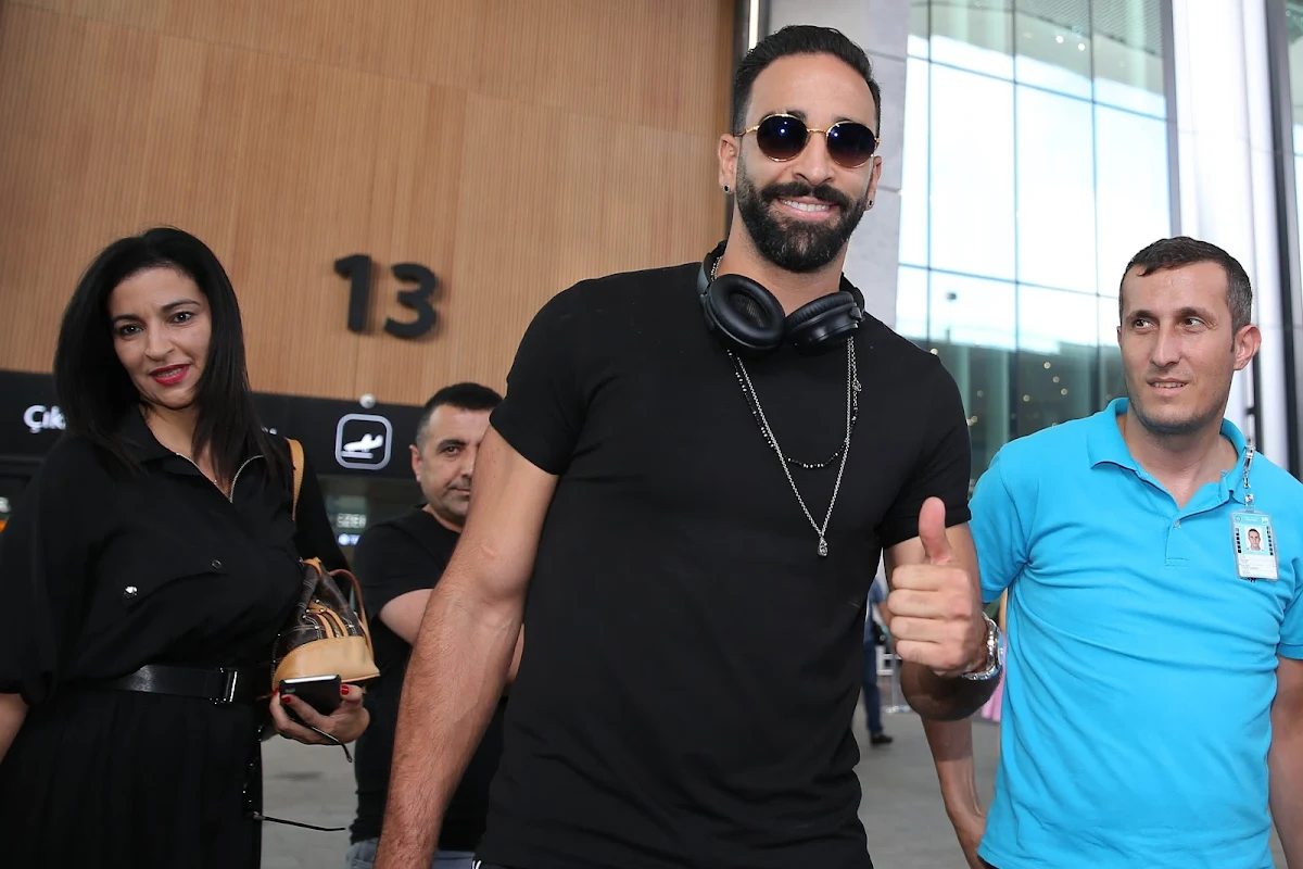 Adil Rami est déjà sans club quelques mois après sa signature en Russie