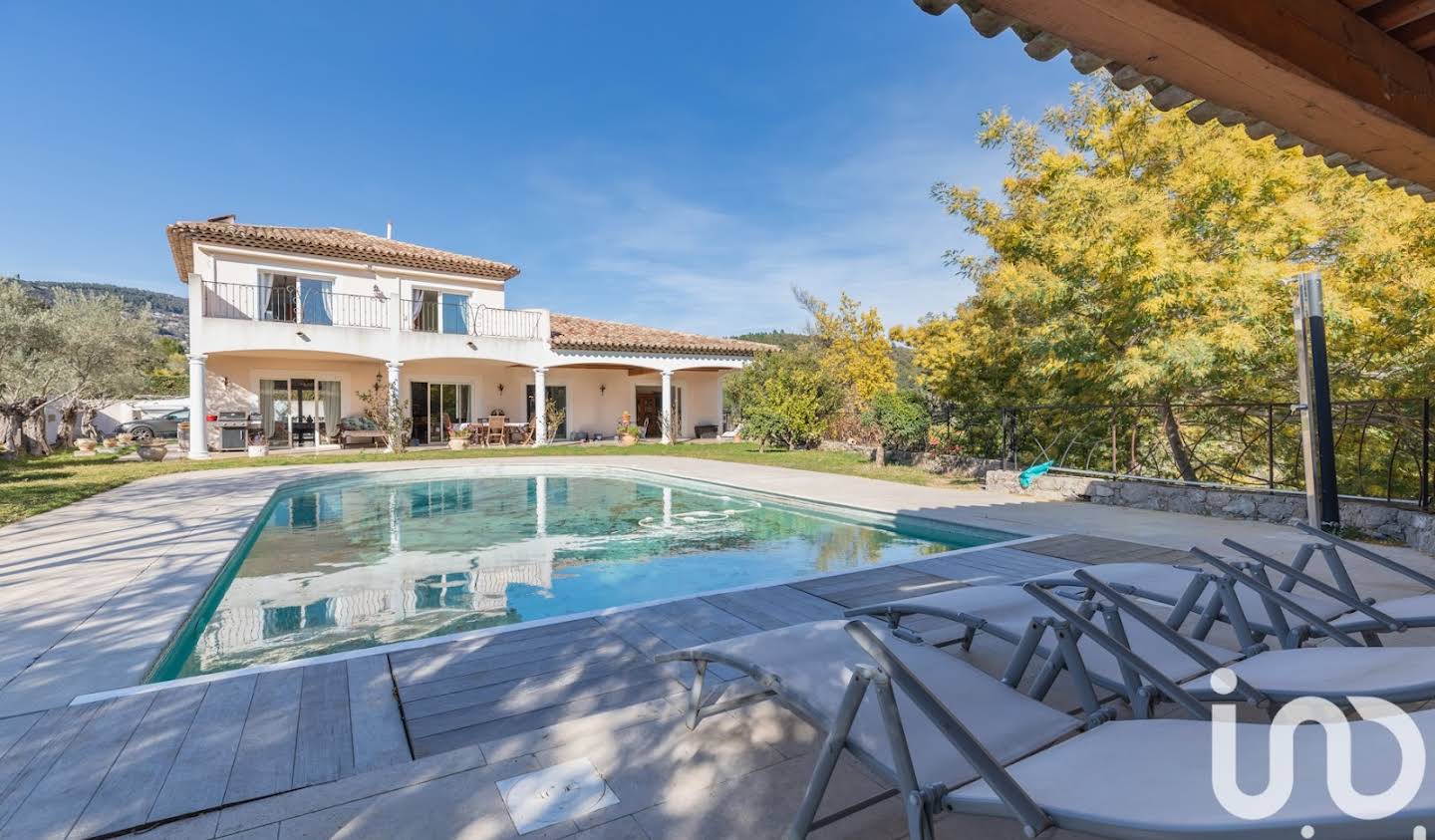 House with pool and terrace Le Tignet