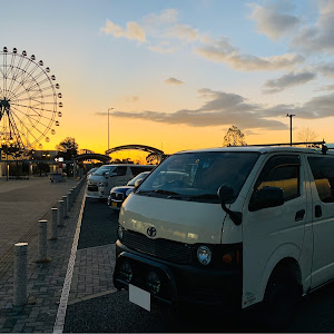 ハイエース
