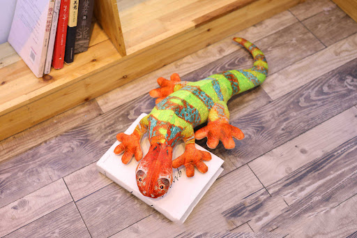 Title 1, Factory Direct Sale Four Legged Lizard Chameleo...
