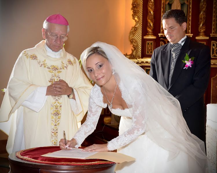 ช่างภาพงานแต่งงาน Luis Arismendi (photomiamipro) ภาพเมื่อ 26 ตุลาคม 2018