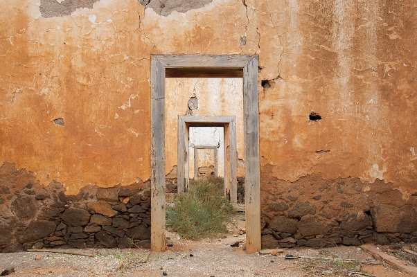 Campo militare abbandonato a La Oliva, Fuerteventura, 2011 di Cristhian Raimondi