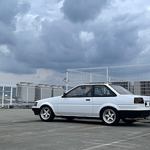 カローラレビン AE86