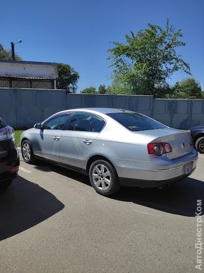 продам авто Volkswagen Passat Passat (B6) фото 3