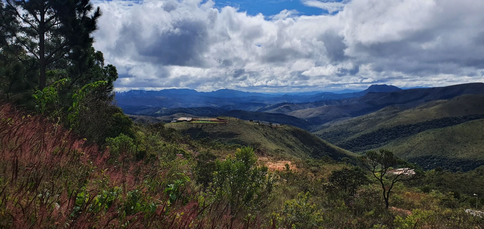 Terrenos à venda Condomínio Quintas do Sol