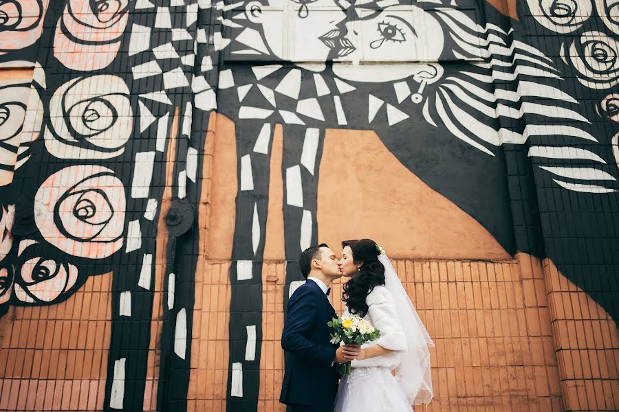 Fotógrafo de casamento Vadim Misyukevich (vadik1). Foto de 4 de fevereiro 2017