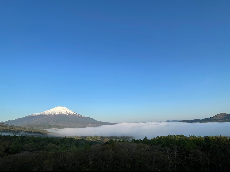 ノアの富士山コラボ・富士山三昧・富士スピードウェイ・スーパーGT観戦・室屋義秀に関するカスタム事例の投稿画像2枚目