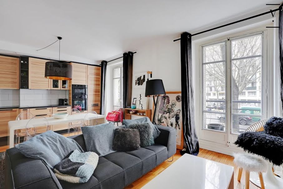 Vente appartement 3 pièces 66 m² à Paris 16ème (75016), 700 000 €