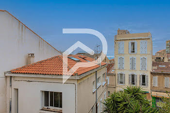 appartement à Marseille 7ème (13)