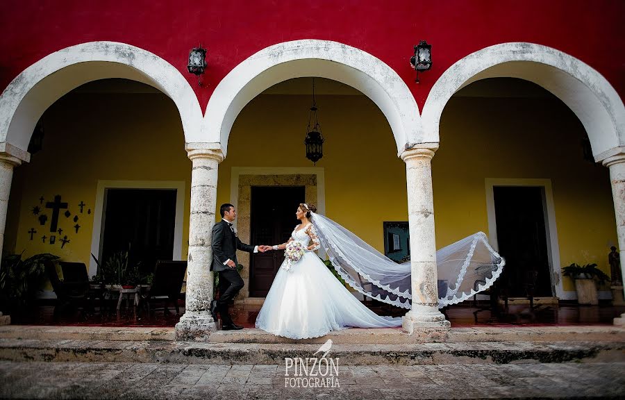 Fotógrafo de casamento Alexandro Pérez Pinzón (pinzon). Foto de 16 de maio 2018