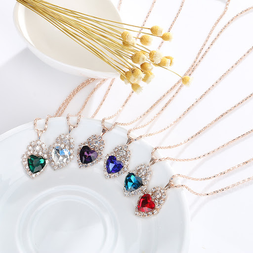 Title 11, Love crystal inlaid pendant necklace, an elegan...
