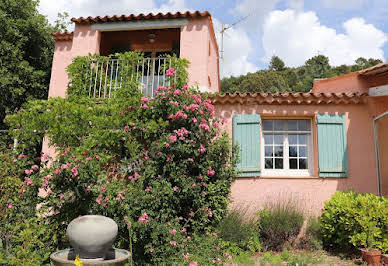 Villa with garden and terrace 3