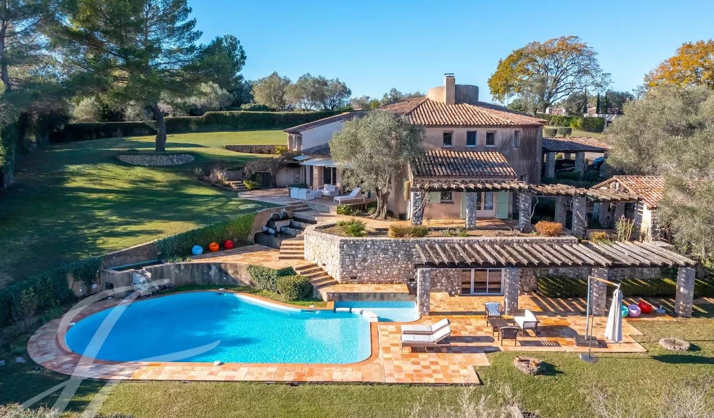 Villa with pool Mougins