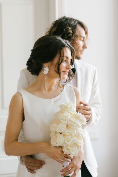 Wedding photographer Aleksandra Delovaya (nofunnybusiness). Photo of 2 April 2021