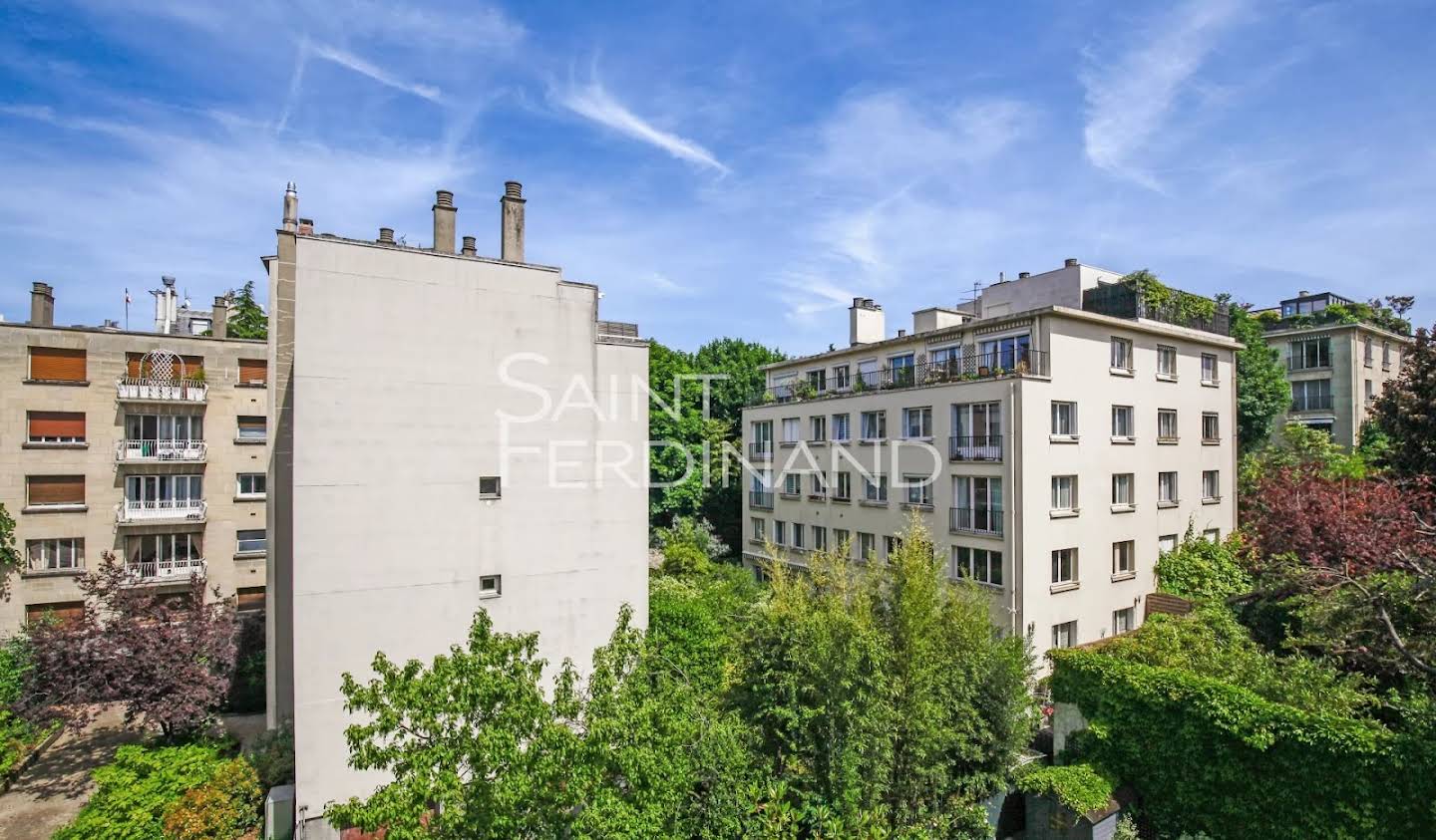 Apartment with terrace Neuilly-sur-Seine