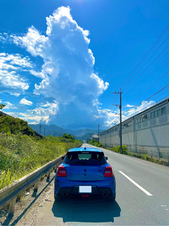 スイフトスポーツの8月もよろしくお願いします・ドライブに関するカスタム事例の投稿画像2枚目