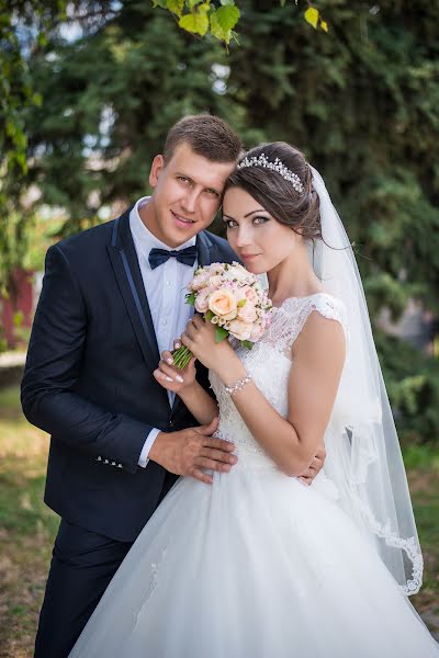 Fotógrafo de bodas Nadezhda Barysheva (nadezdsbnd). Foto del 3 de agosto 2016