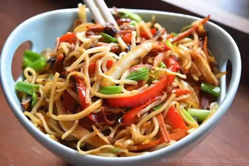 Veg Singapuri Noodles