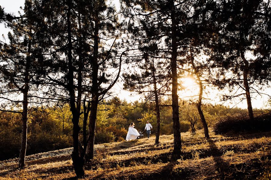 Photographe de mariage Aleksandr Medvedenko (bearman). Photo du 2 juin 2020