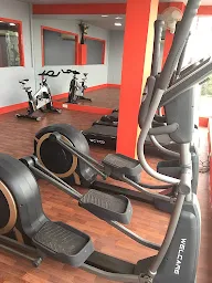 Made 2 Fitness Studio photo 3