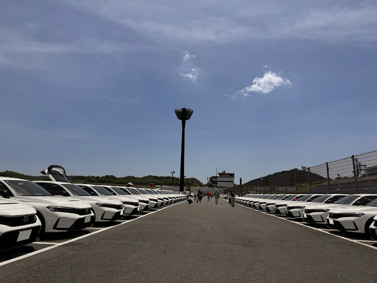 シビックタイプRのtypeR・全国タイプRミーティングに関するカスタム事例の投稿画像2枚目