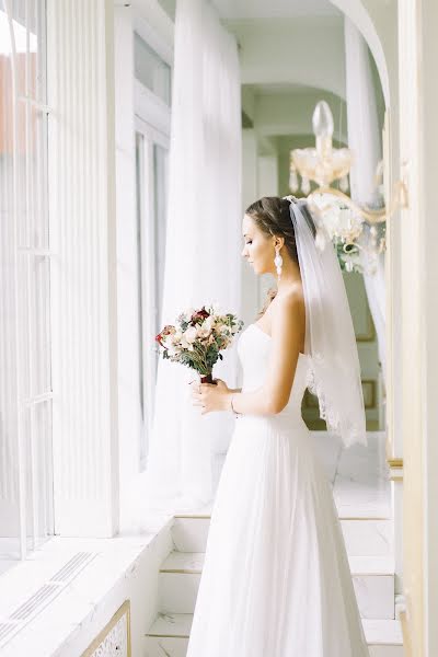 Fotógrafo de casamento Valeriya Zabosina (valeriezabosina). Foto de 15 de outubro 2017