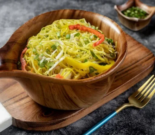 Veg Hakka Noodles