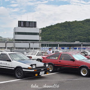 カローラレビン AE86