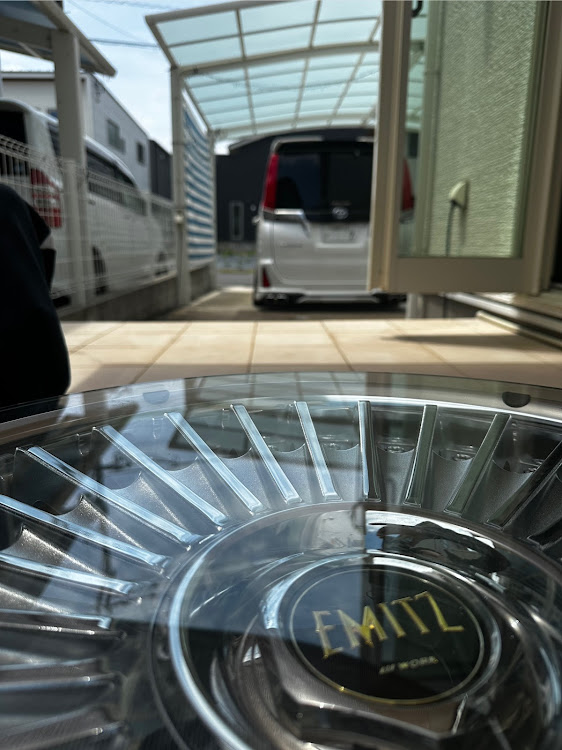 エスクァイアのピックアップに一度でも載ってみたい・いつもいいね＆コメントありがとうございます・5月もよろしくお願いしますに関するカスタム事例の投稿画像3枚目