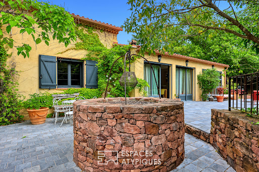 House with pool 2
