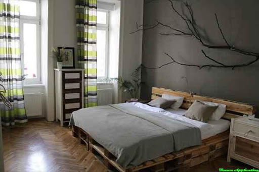 DIY Pallet Beds Design Ideas