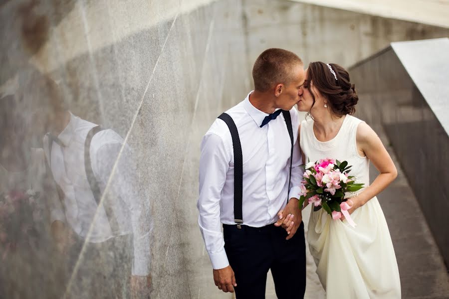 Fotografo di matrimoni Anna Starodubceva (aiast). Foto del 5 settembre 2018