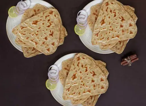 Ajwaini Paratha [1 Piece]