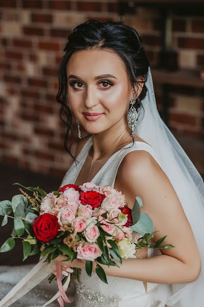 Fotógrafo de bodas Yuliya Zaruckaya (juzara). Foto del 26 de febrero 2019