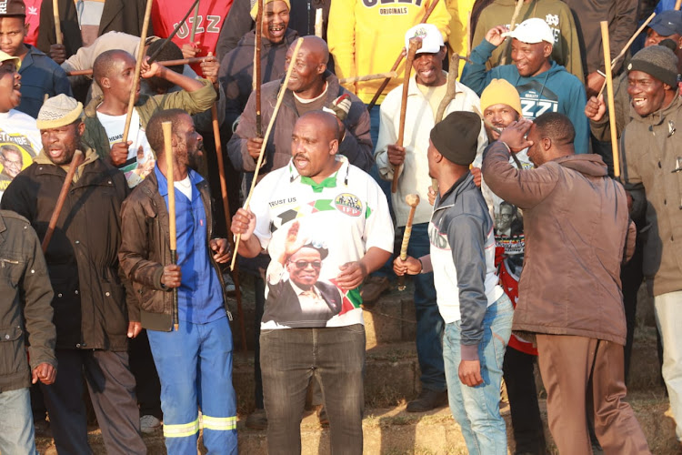 IFP members have gathered at the Dube hostel in Soweto to mourn the passing of Prince Mangosuthu Buthelezi.