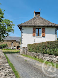 maison à Saint-Illide (15)