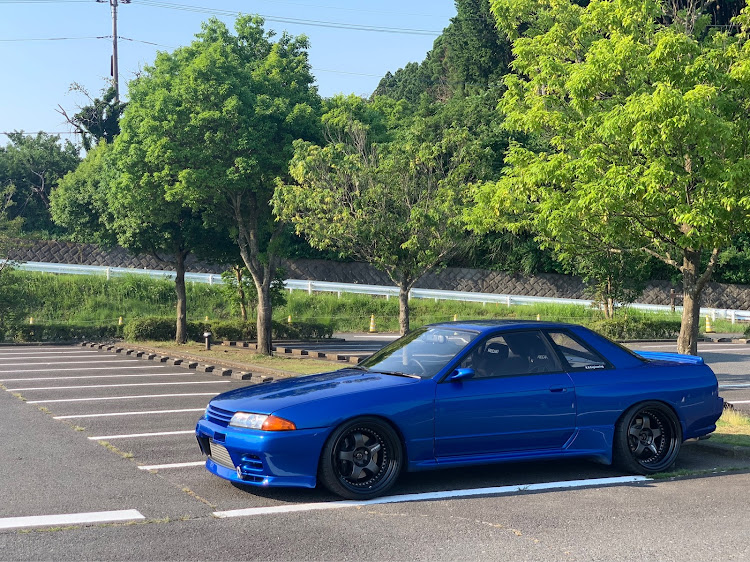 スカイライン GT-Rのブルー・WORK MEISTER S1 3P・ガレージアクティブ・深リムに関するカスタム事例の投稿画像2枚目