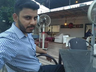 Asim Pathan at Retro Metro, Golf Course Road,  photos