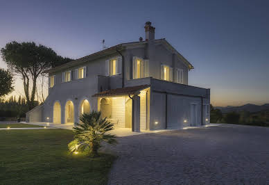 Farmhouse with garden and pool 1