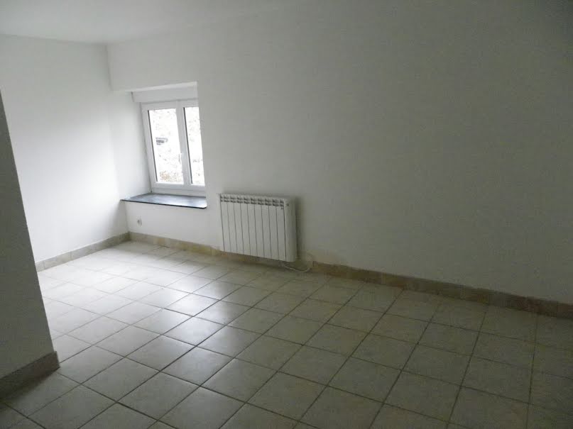 Vente maison  200 m² à Bussière-Galant (87230), 108 000 €