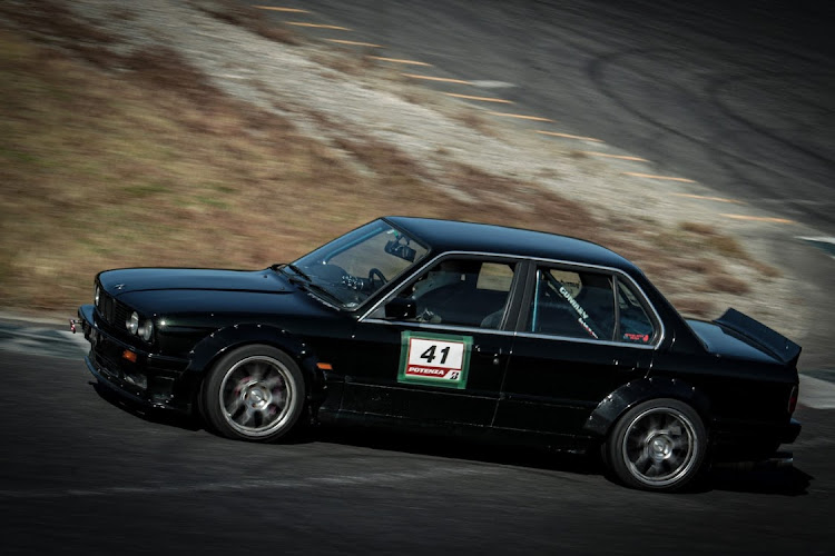 3シリーズ セダンの鈴鹿ツインサーキット・WRCスプリント・#G54カップ・#スペシャルボディオカダ・#おかだ家に関するカスタム事例の投稿画像3枚目