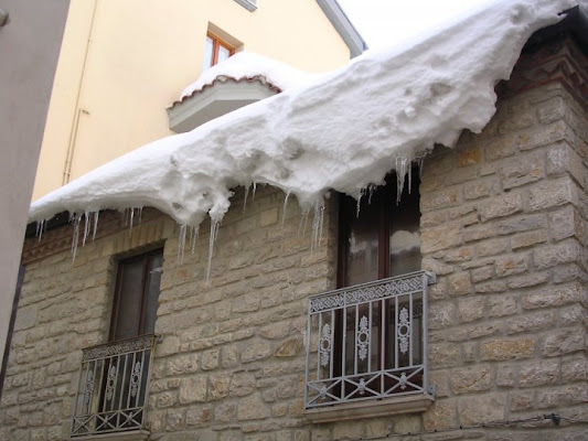 Avvolti da candido mantello di melquiades