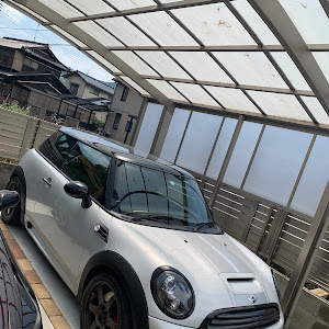 ミニジョンクーパーワークス