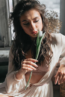 Fotografo di matrimoni Anna Coy (antsoy). Foto del 14 marzo 2018