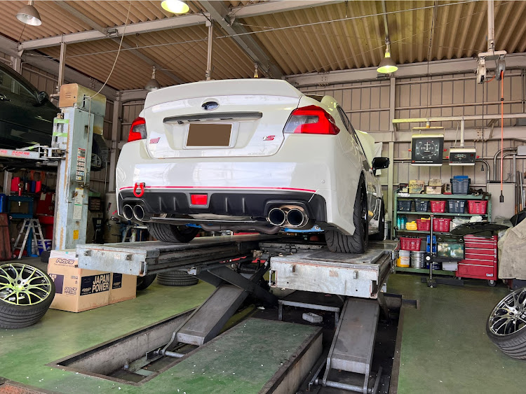 WRX S4のNS-2R・オイル&エレメント交換・RAYS Gram Lights・5月もよろしくお願いします・水星の魔女に関するカスタム事例の投稿画像1枚目