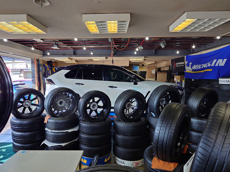 RAV4の車検から無事に・FIT町田店・2x7FT SPEC-M・フ◯横浜店やらかした・Newホイールに関するカスタム事例の投稿画像3枚目